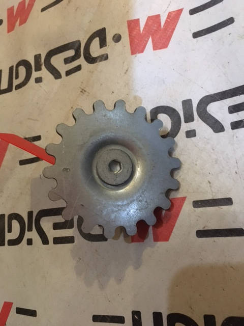 Болт стеклоподъемника BMW E82 E88 51337184604