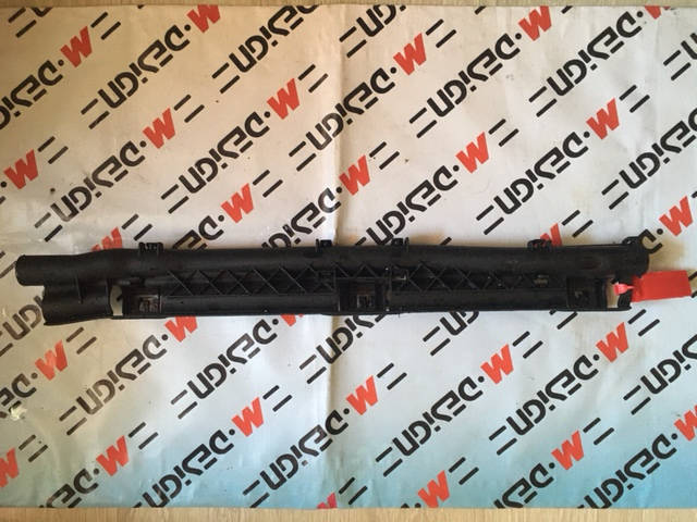 Кабельный канал моторный верхняя часть BMW 12517533120