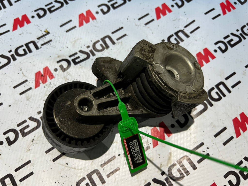 Механический натяжитель ремня