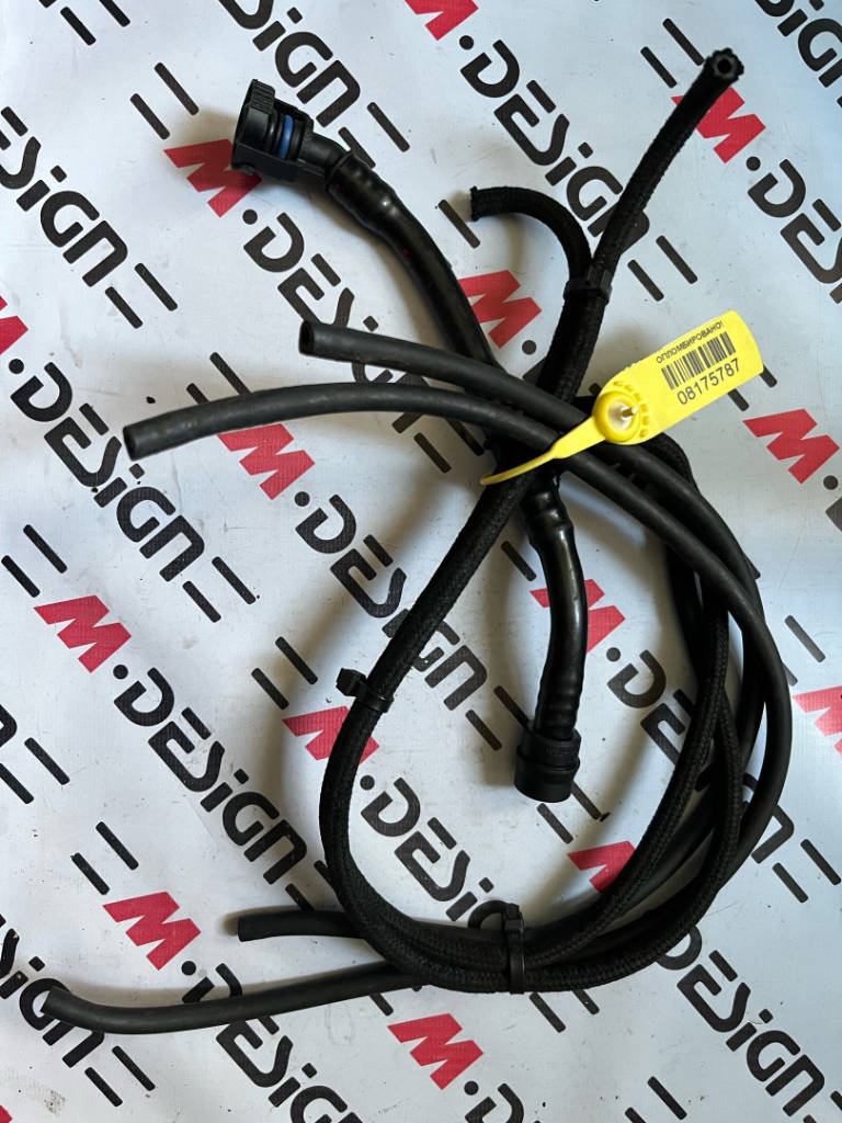 Вакуумный трубопровод BMW 11666769086