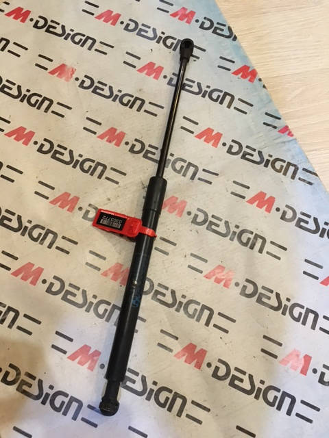 Газонаполненный амортизатор капота BMW E90 51237060550