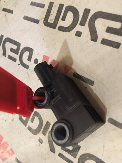 Датчик удара передний BMW F25 65779224176