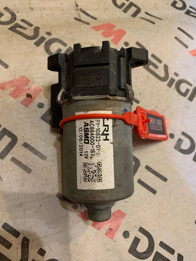 Двигатель продольн.регулир.сиденья Правого BMW F30 52107325517