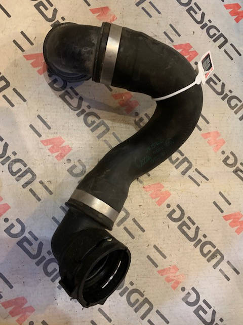 Патрубок системы охлаждения Bmw F25 17127601852