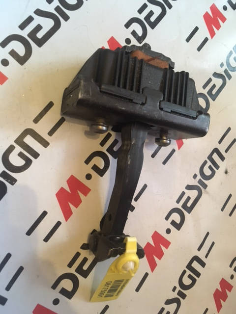 Ограничитель двери передний Bmw 1 E81 41517164623