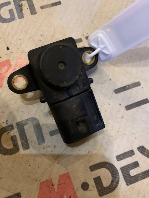 Датчик абсолютного давления BMW F25 13627542623