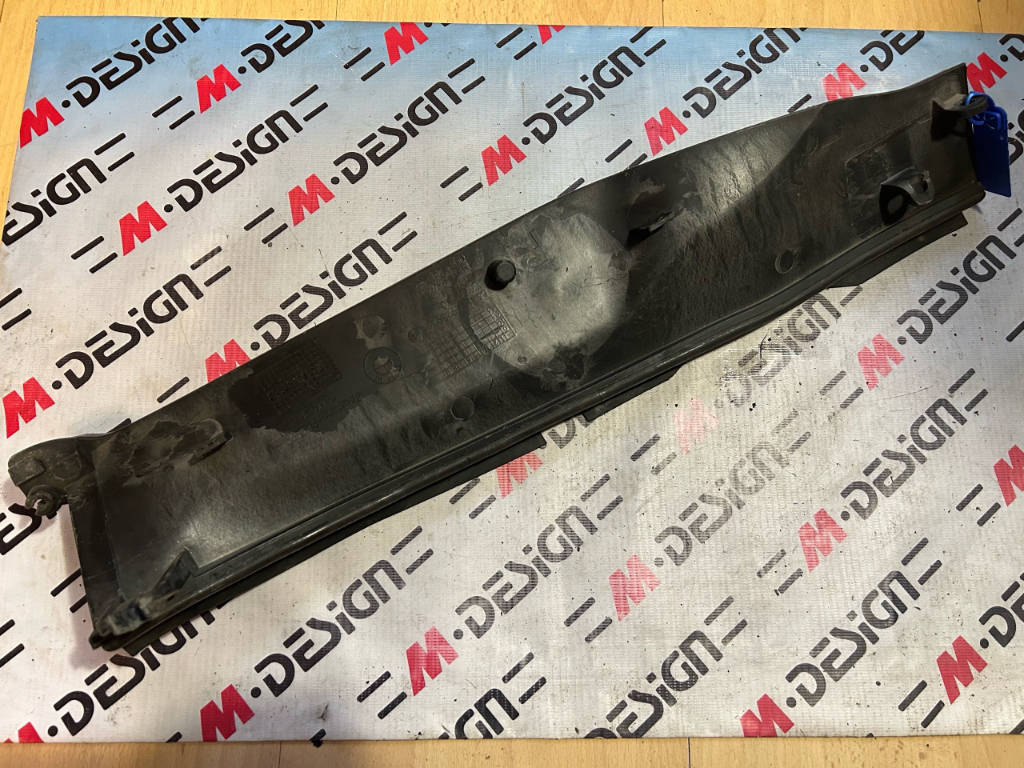 Перегородка системы отопления Правая BMW E90 64316925974