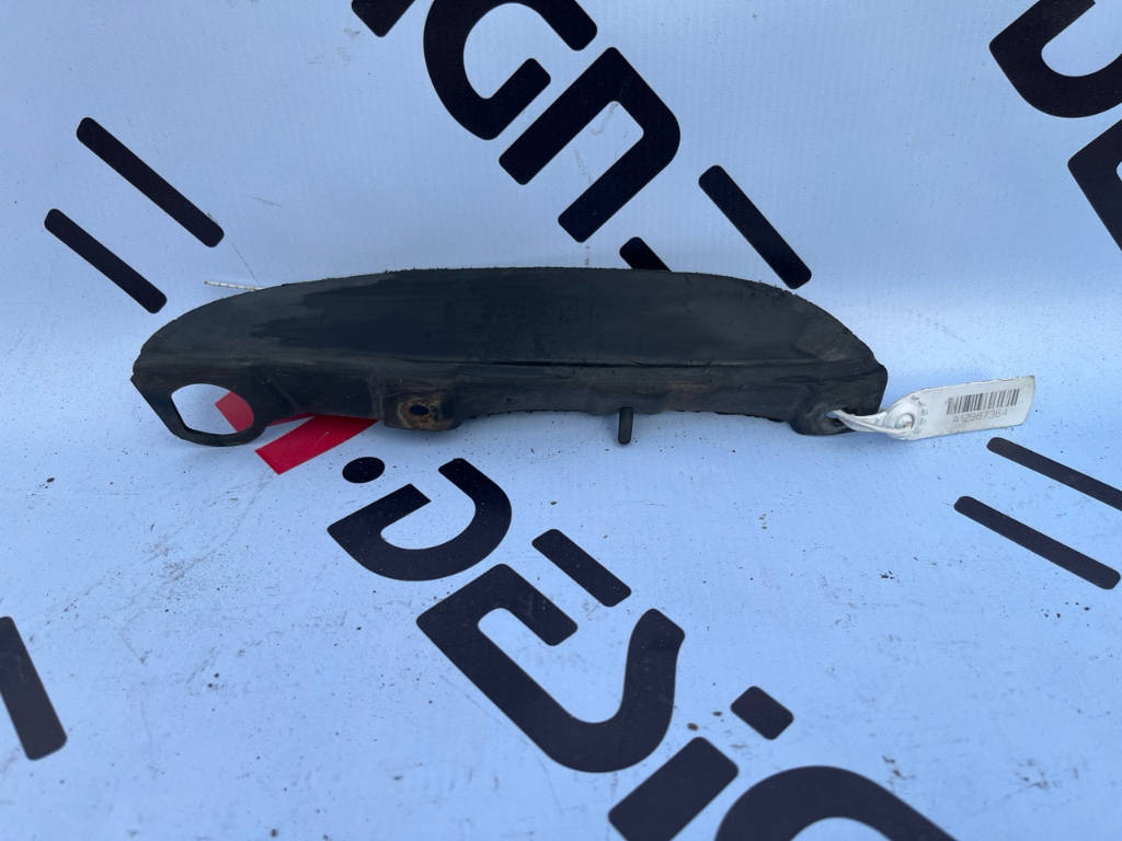 Пылезащитная кромка бампера Правая Перед BMW E90 51627136526