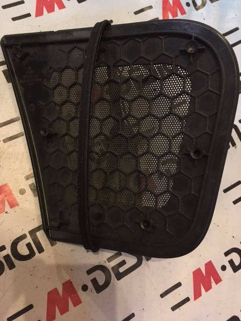 Накладка / крышка на динамик VAG AUDI a4 VAG 4F0 035 435 (Audi, VW)