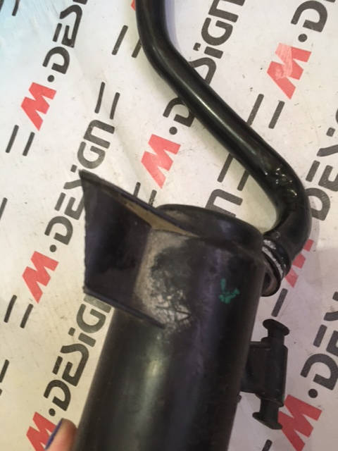 Вентиляционный трубопровод с пылеулавливающим фильтром BMW F22 F23 16137438454