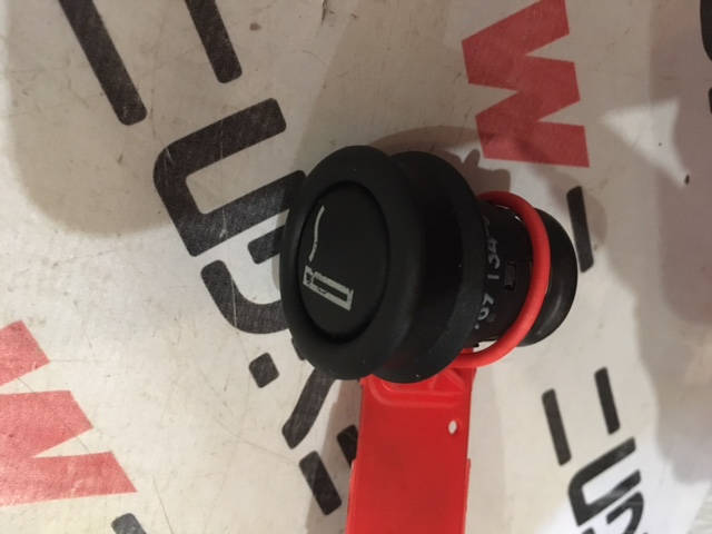 Прикуриватель BMW 3 E90 61346969134