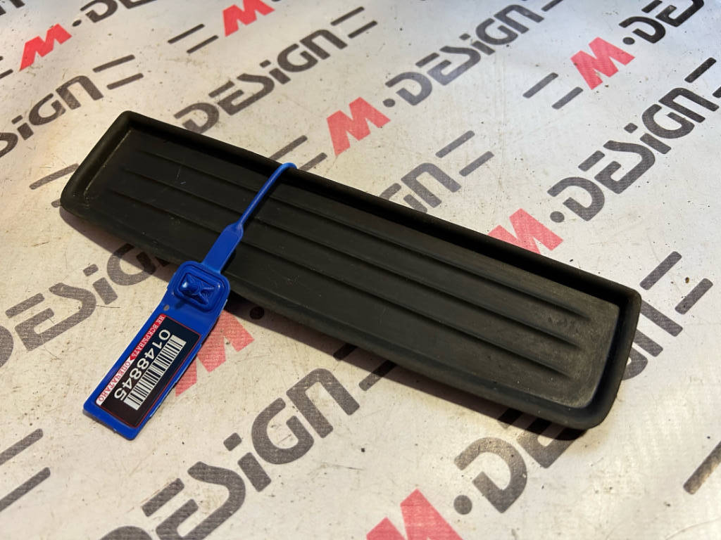 Съемный коврик для мелких вещей Bmw F20 51169227896