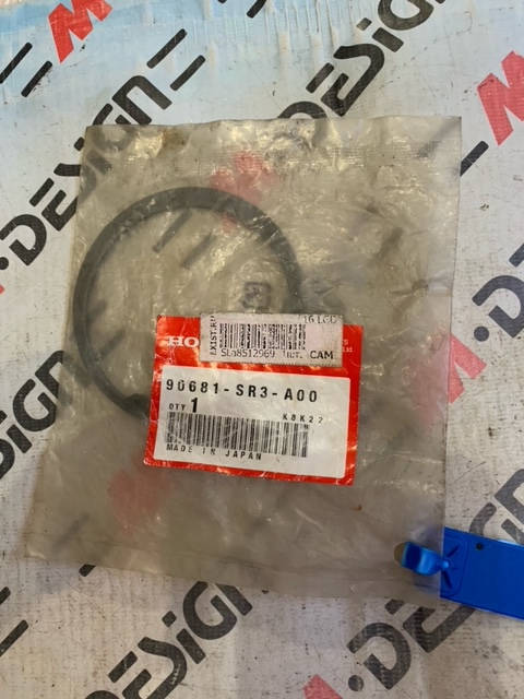 Стопорное кольцо спец. внутр. 79 mm HONDA 90681-SR3-A00