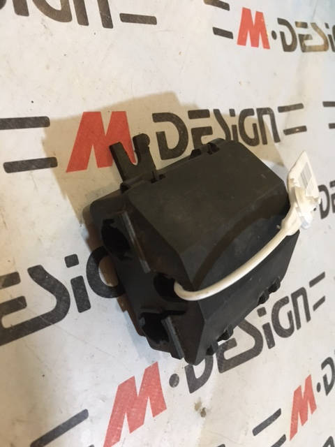 Кронштейн разъёма датчика abs BMW F30 61139249146