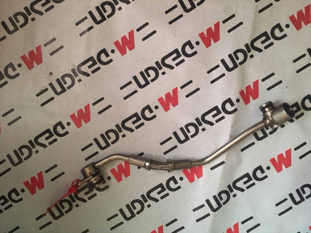 Маслопровод подводящий турбины BMW E90 11427562798