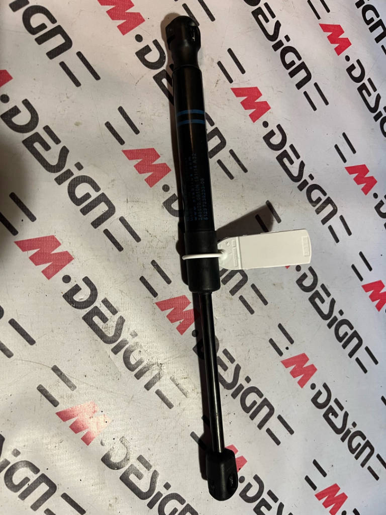 Газонаполненный амортизатор капота bmw 51237239233