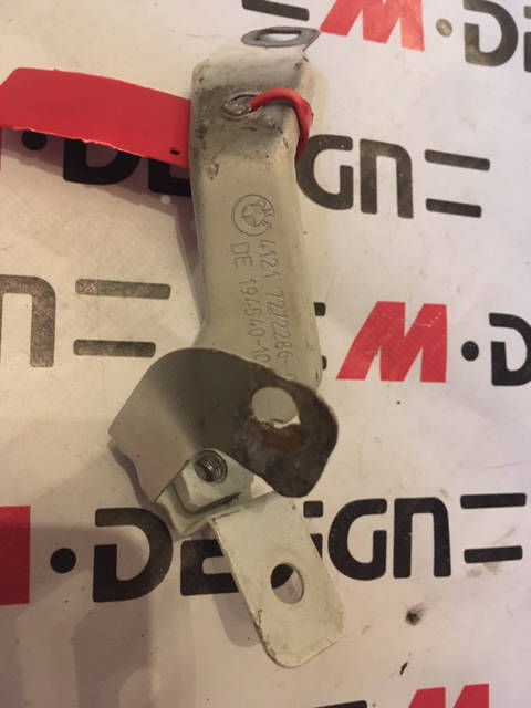 Кронштейн опорный BMW 3-Series 41217272286