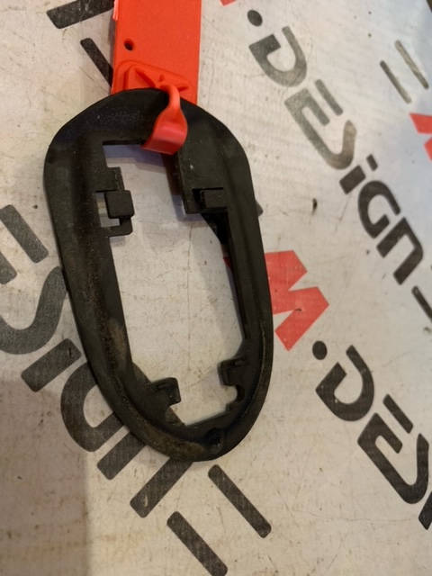 Прокладка цилиндра замка Левая BMW E82 E88 51217060649