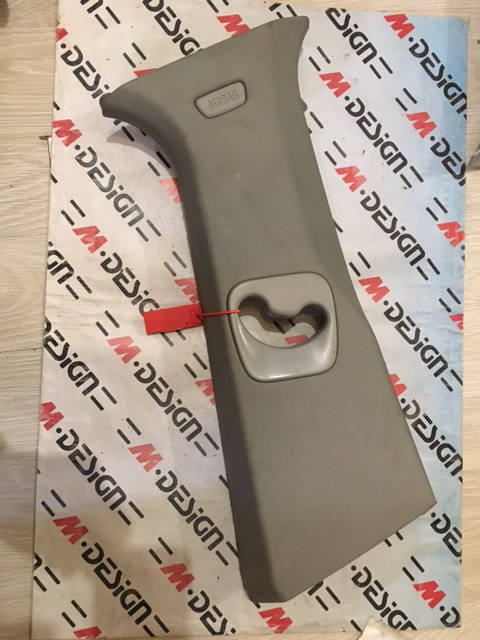 Обшивка центральной стойки правая верхняя Bmw X3 F25 51437225310