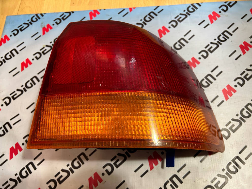 Фонарь задний правый от Honda Civik 33501S04013