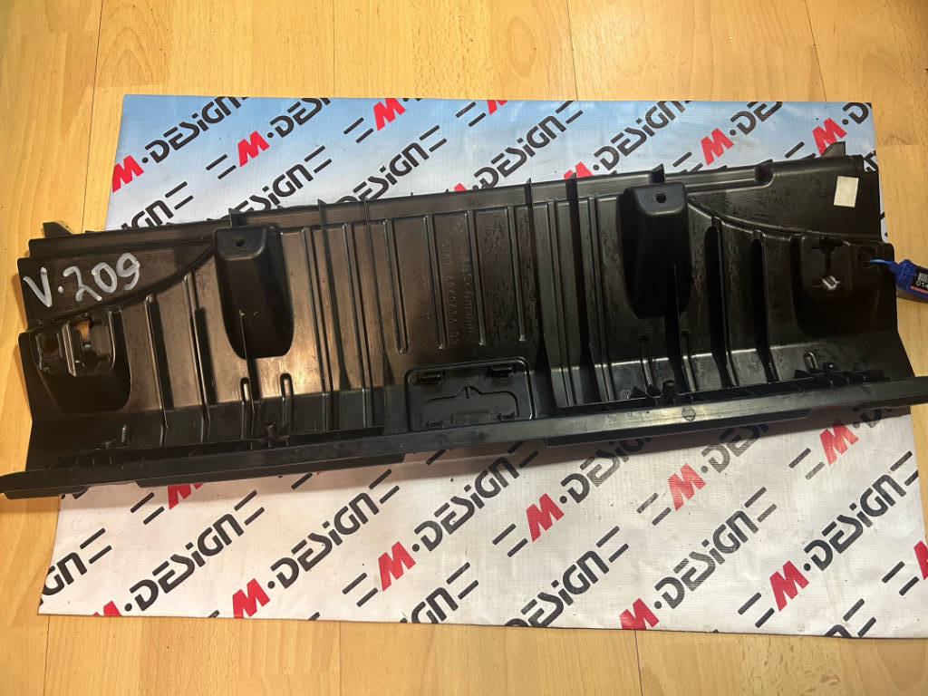 Накладка пола багажника BMW E82 E88 51476960416