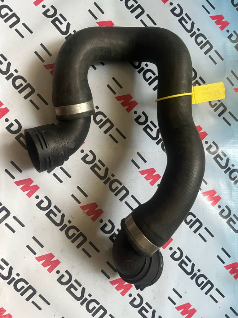Патрубок радиатора BMW 17127599450