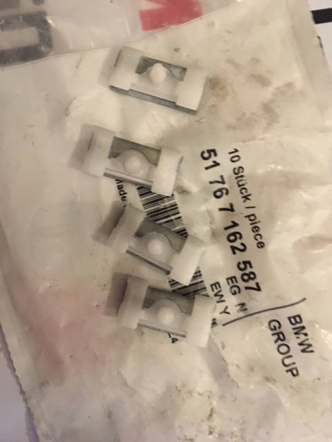 Зажимы каркаса крыши 8шт BMW 51767162587