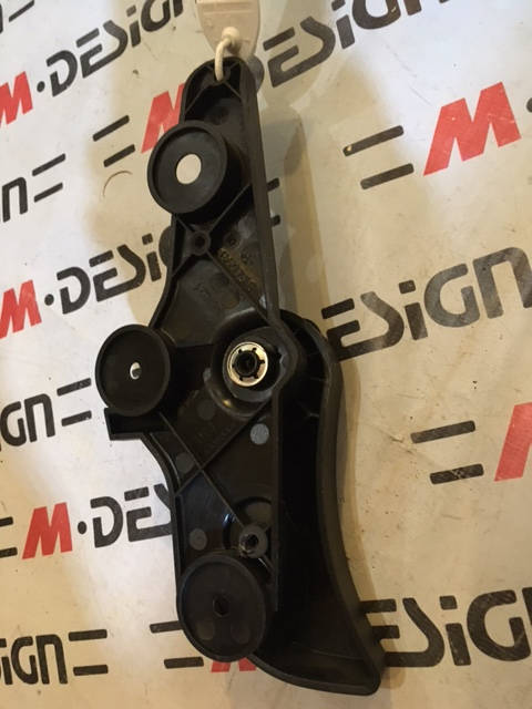 Ручка открывания капота Bmw e87 кронштейн 51239150273 ручка 51237058117