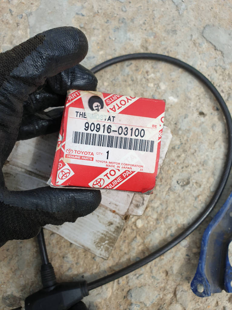 Термостат 90916-03100 toyota lexus