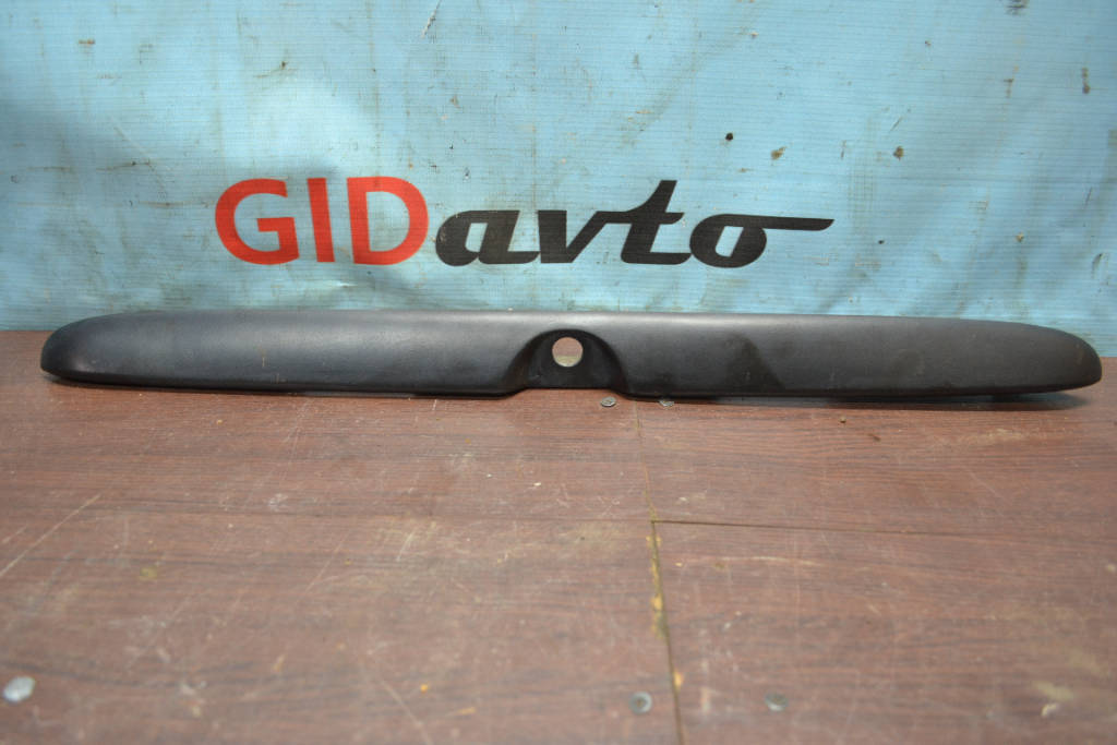 Накладка крышки багажника Daewoo Matiz