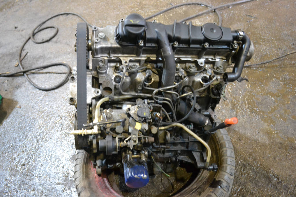 Двигатель Citroen Berlingo WJY (DW8B)