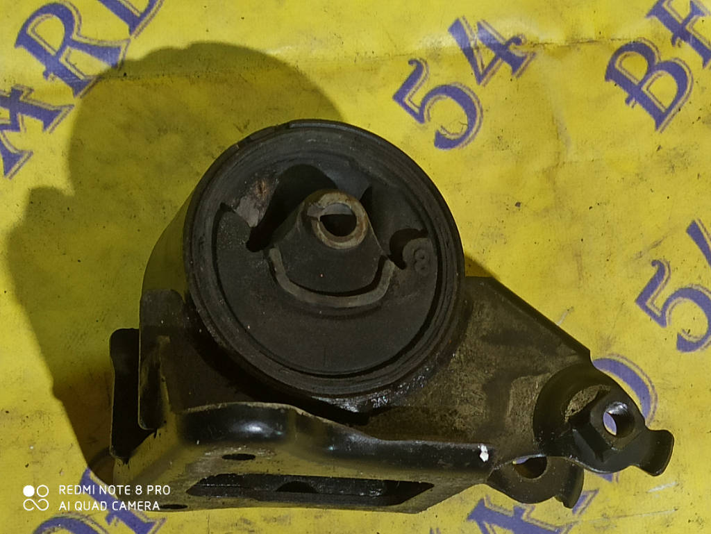 Подушка двигателя задний 11320-8H800 Nissan X-Trail 2003 NT30 QR20DE