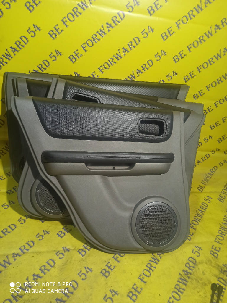 Обшивка двери левая задняя 829011A363 Nissan X-Trail 2004 NT30 QR20DE