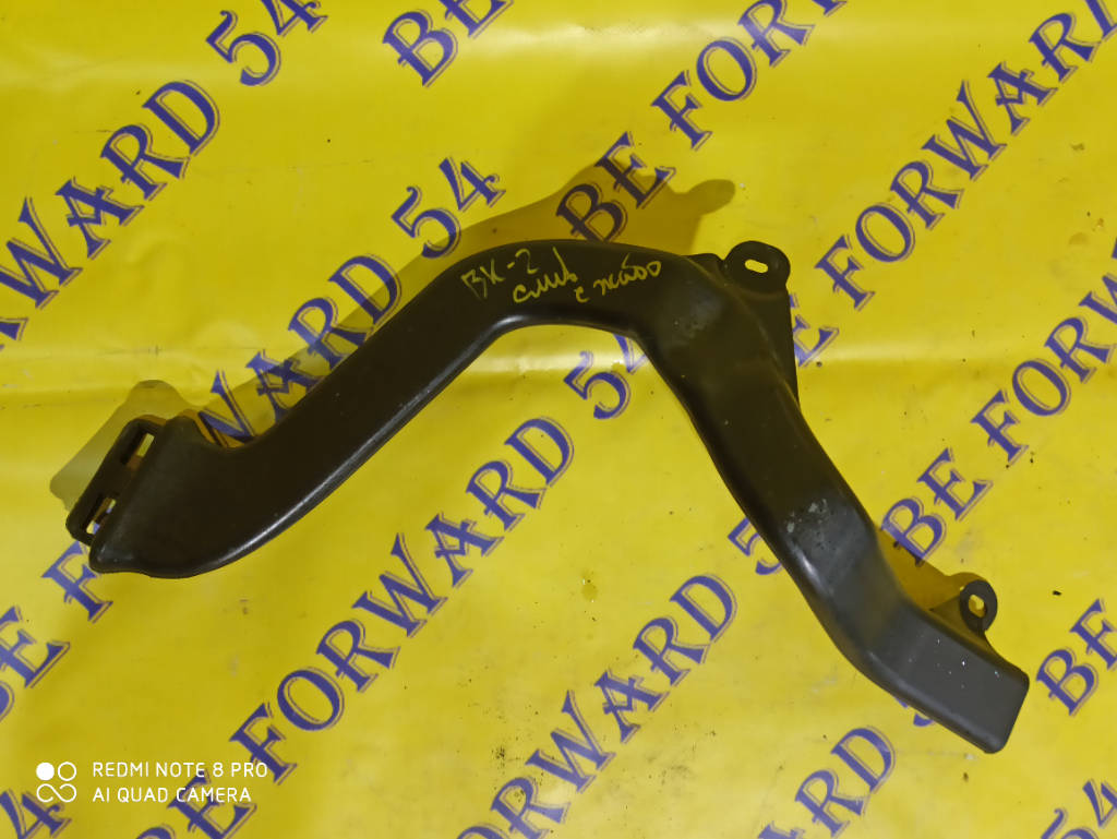 Трубка дренажная B32H560D1B Mazda Axela 2006 BKEP LFVE