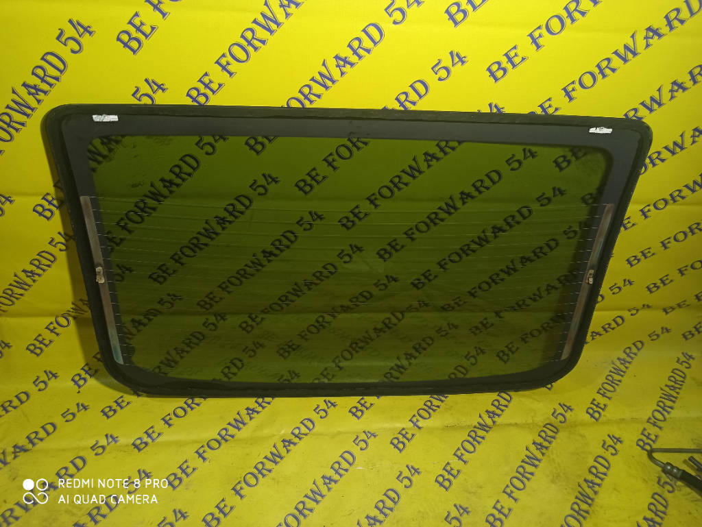 Стекло заднее B33E63930B Mazda Axela 2006 BKEP LFVE