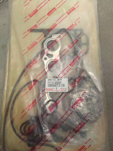 Комплект прокладок двигателя 04111-70111, 04111-70100, 04111-70110 Toyota Altezza GXE10 1GFE