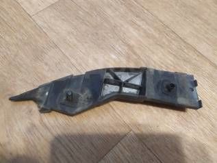 Крепление бампера Toyota Ipsum 1996-2001 STTYP2087B1 CXM10