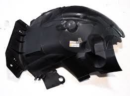 Подкрылок правый передний XTY1306RNF017 Renault Megane LA