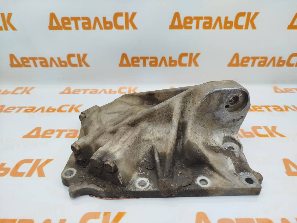 Крышка КПП 35102-08010 Toyota Camry MCV30L 1MZFE