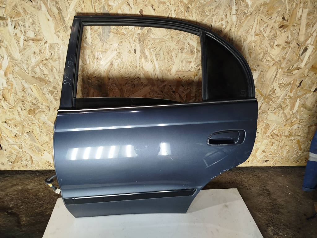 Дверь боковая 67004-20662 Toyota Corona ST190