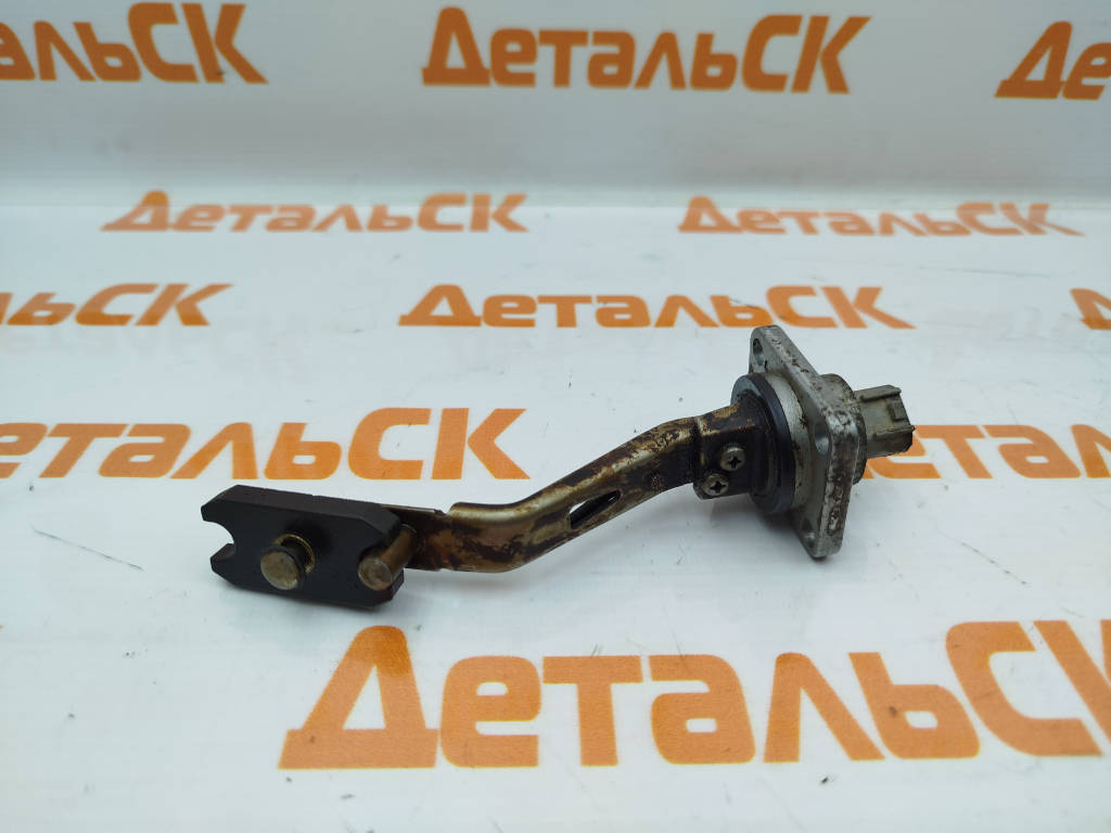 Датчик уровня масла 89491-33030 Lexus RX300 2003 MCU15 1MZFE