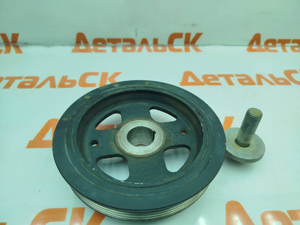 Шкив коленвала 13470-37041 Toyota RAV4 ZSA30 3ZRFAE