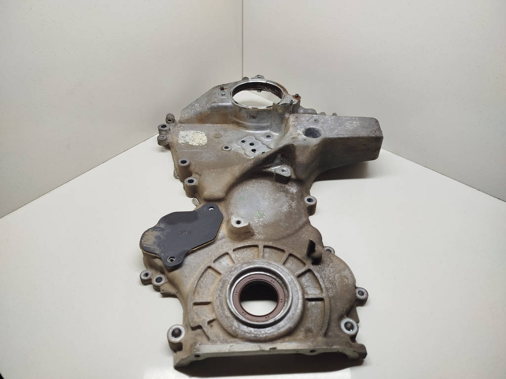 Лобовина двигателя 114105R0000 Honda Fit GK3 L13B