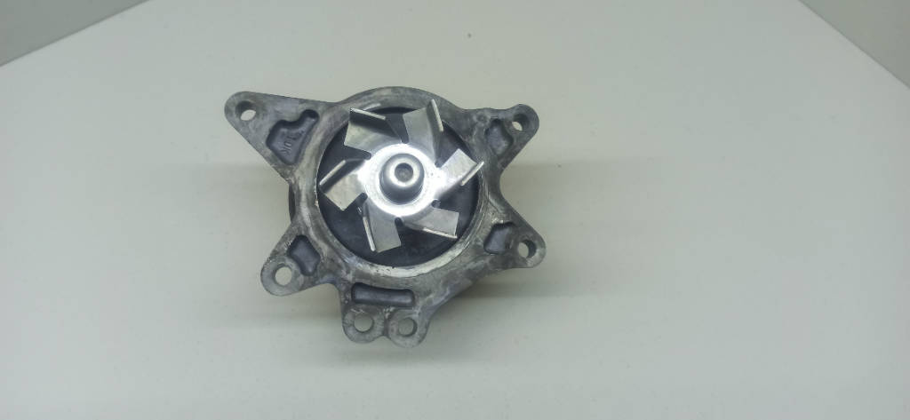 Помпа водяная 1610029175 Toyota Wish 1ZZFE