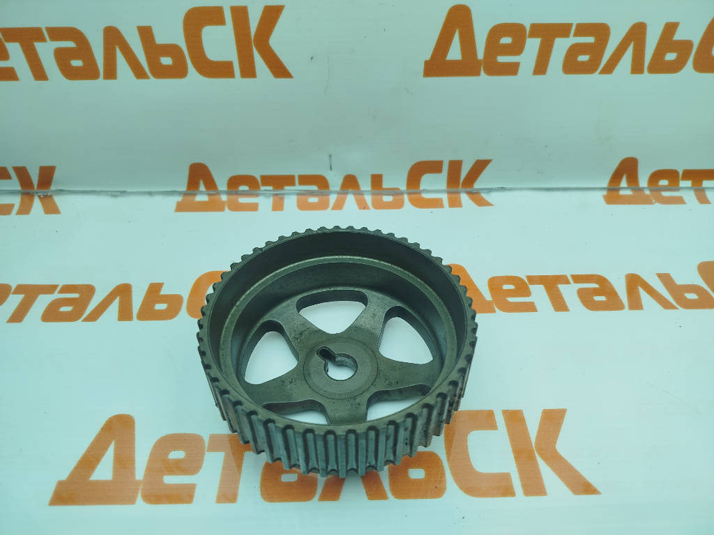 Шестерня распредвала 13523-70050 Toyota Mark II GX105 1GFE