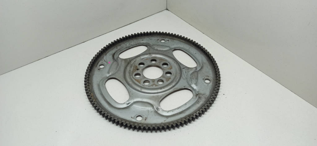 Маховик 2701A015 Mitsubishi Lancer 4B11