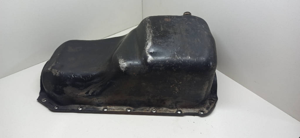 Поддон B33L10400 Mazda Demio B3E