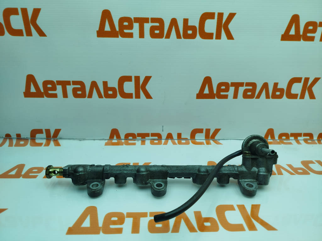 Топливная рейка 23814-16140 Toyota Corona AT210 4AFE