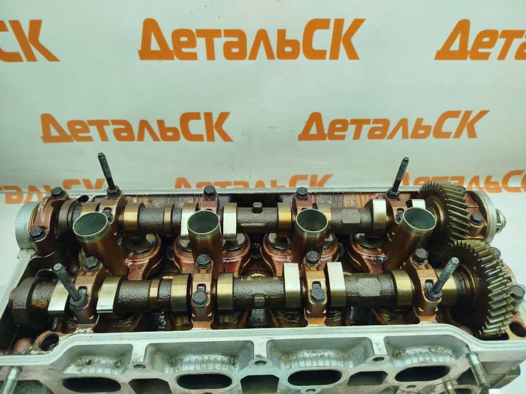 Головка блока цилиндров 11101-19485 Toyota Sprinter Carib AE114 4AFE