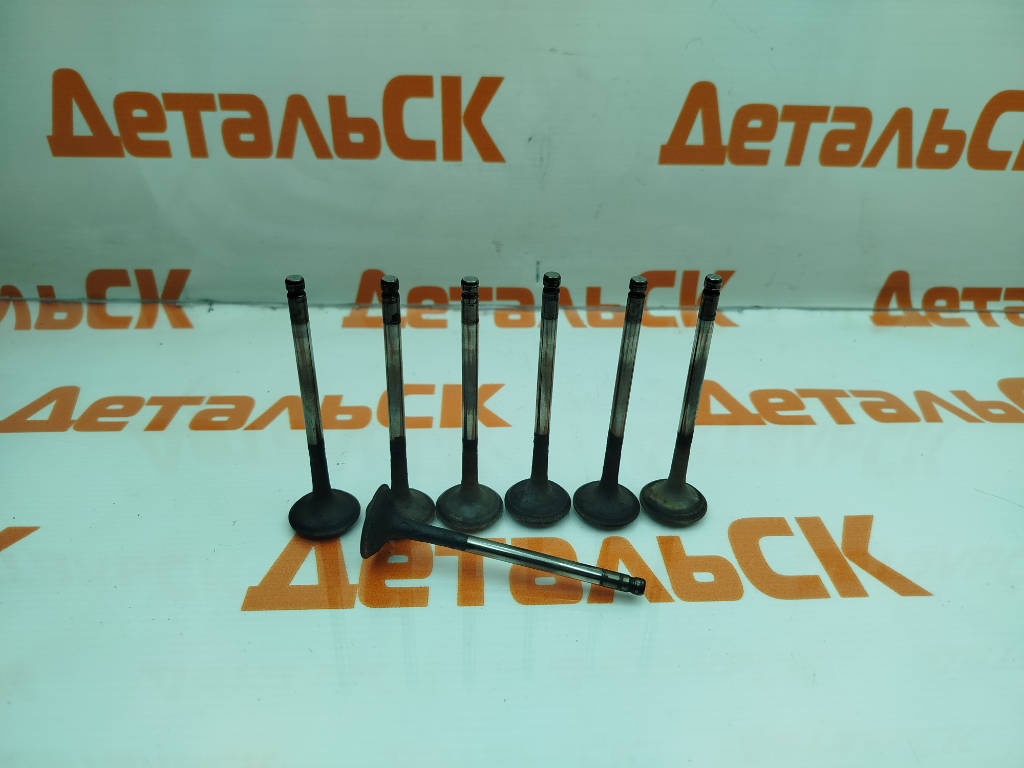 Клапан выпускной 13715-74080 Toyota Camry 1994 SV41 3SFE